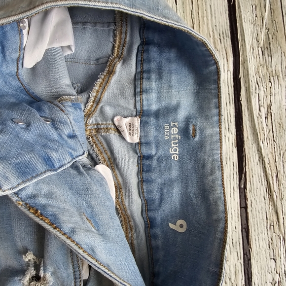 Light blue jeans 👖 - Picture 4 of 5